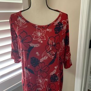 Sz XL beautiful top red/navy/white